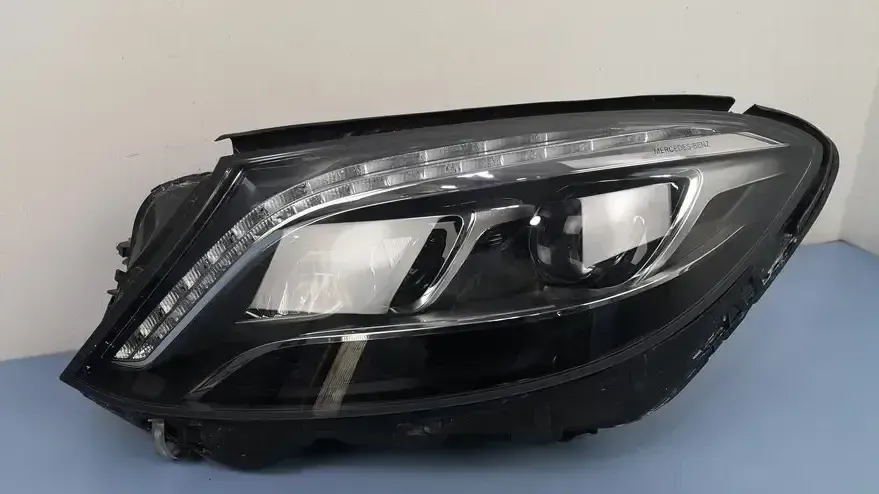 HEADLIGHT NIGHT VISION